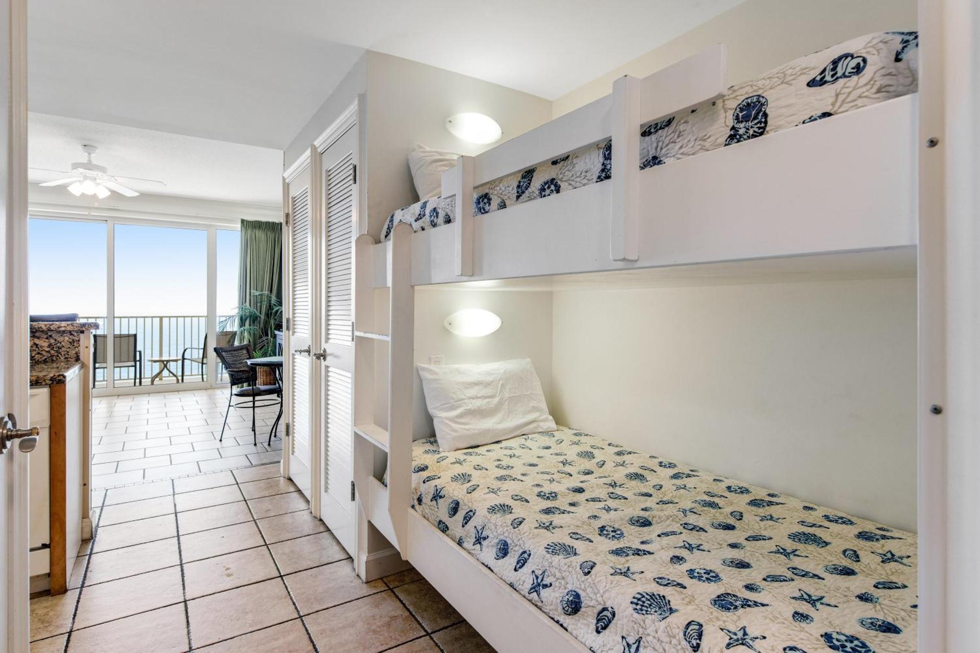 Fantastic Ocean Front 1 Bd Condo At Boardwalk In Panama City Beach! 외부 사진